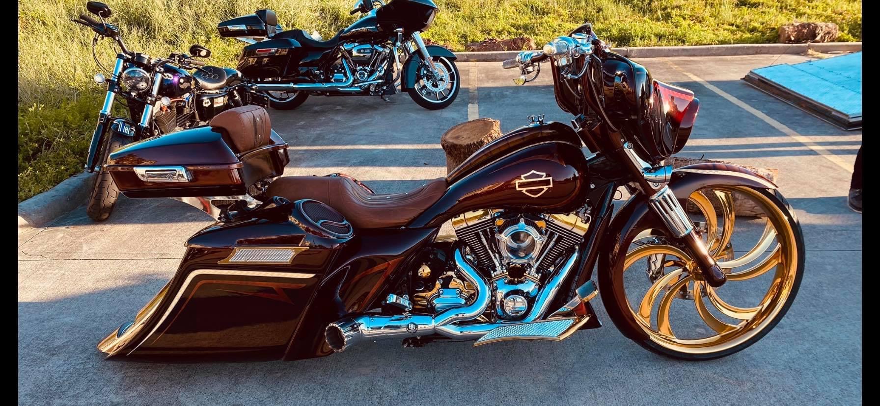 C20734F9-96EF-4C20-907B-95E98C39BF5D